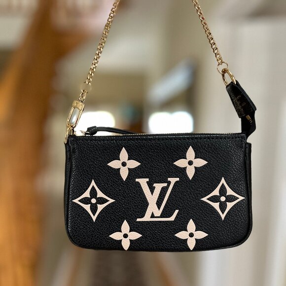 Louis Vuitton Mini Pochette Empreinte Embossed Leather - Authentic - Picture 3 of 17